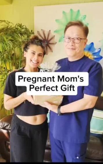 Overseas family lifestyle creator gifting Seolarae
